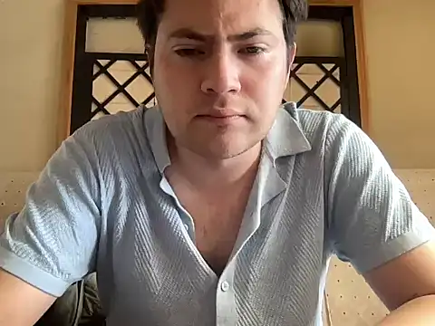 alecsgzz live cam on StripChat
