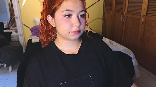 attenea_cutte webcam
