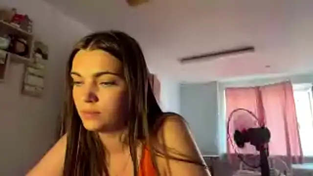 Ameliamali webcam