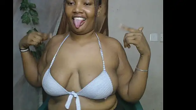 Kira_xkira webcam