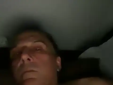 ALPHANDRE live cam on StripChat