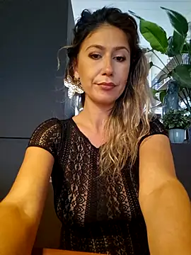 CelynaRoss Live Web Cam Show
