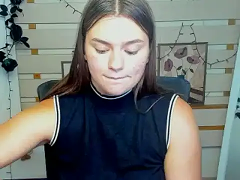Josephine_Kiss webcam