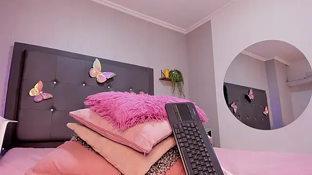 emma_lye webcam