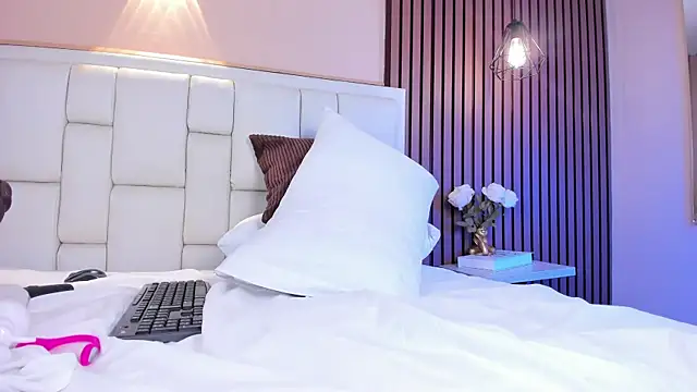 AvyMilton webcam