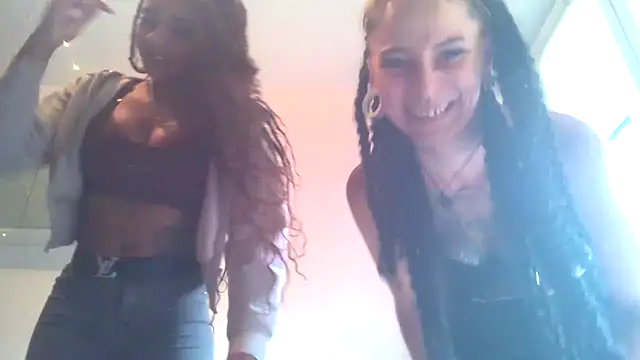 RealB25 webcam