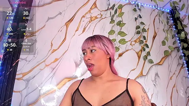 sexy_brunette_12 webcam