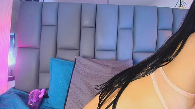 Lana_Sliim webcam