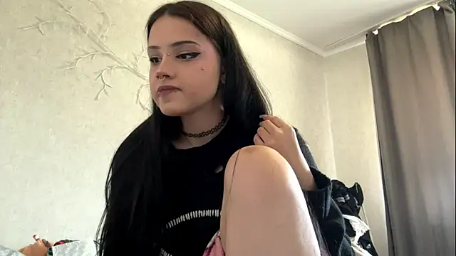 LouisePavlides webcam