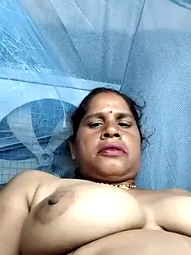 Hot_rie92 webcam