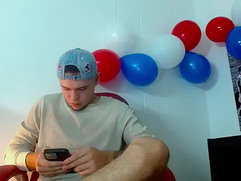 Brian_Adler live cam on StripChat
