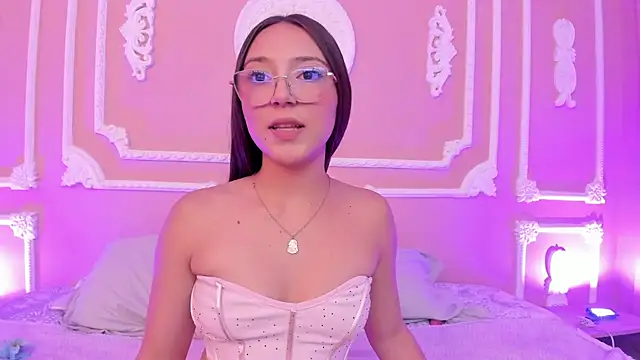 NinaSinclair webcam