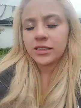 Angeel_white25 webcam