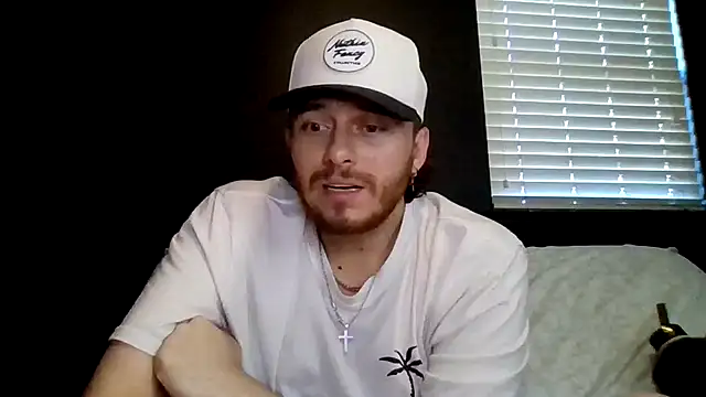 Mikecloudyhawk webcam