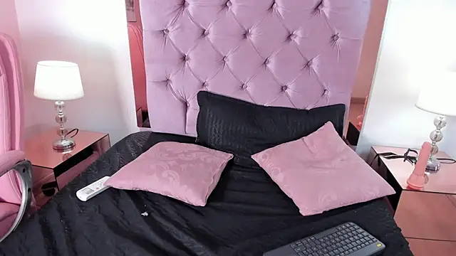 Kisha_Skye webcam