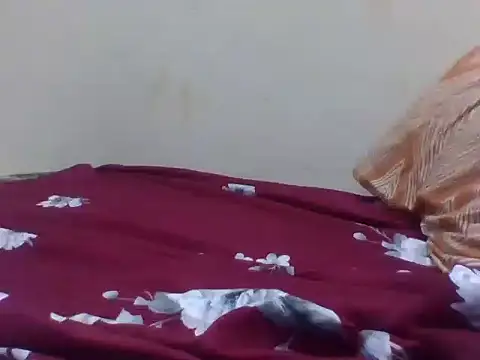 Lovergirlcute webcam