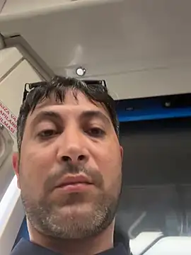 Elnur_464 webcam