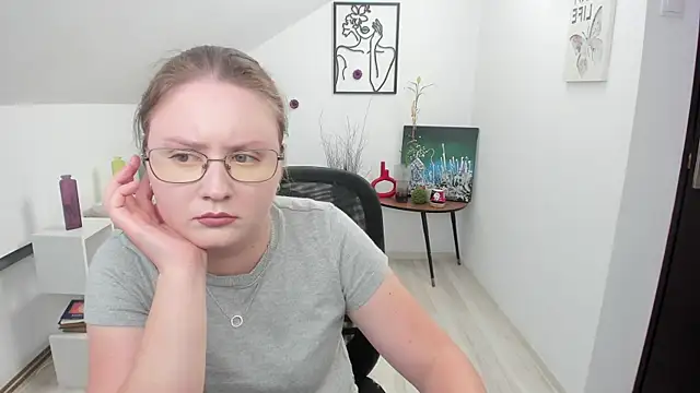 IrenneBates webcam