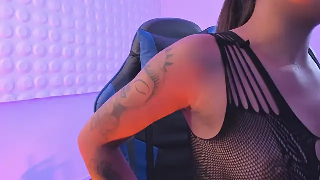 Scarlett_fox_atelier webcam