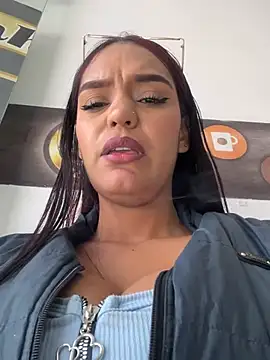 Sara-77 webcam