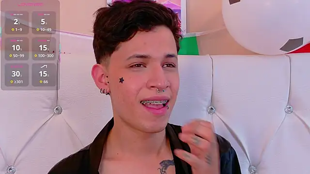 Axel__Evans webcam