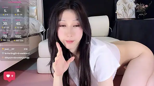 Queenbb88 Live Web Cam Show