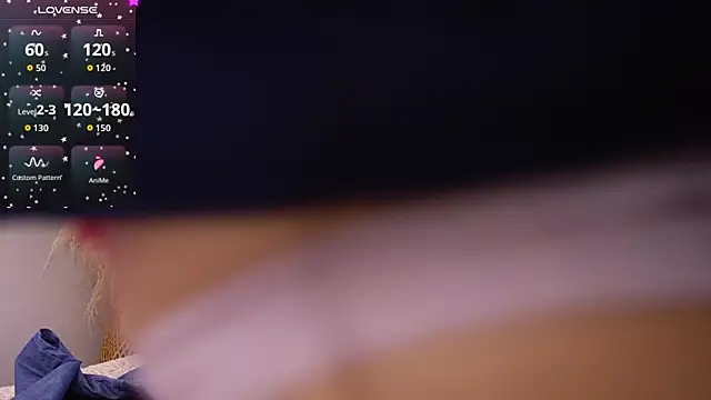 katt_eyes__ webcam