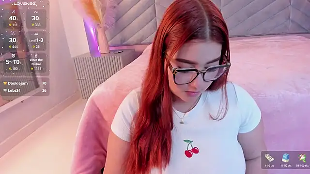 Bella_M00n webcam