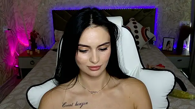 MilaaSweety webcam