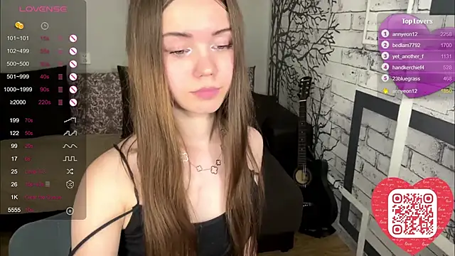 ElmiraDabato webcam