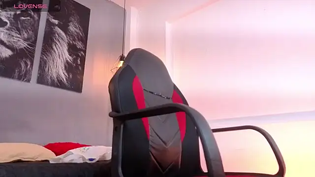 Zack_isback webcam