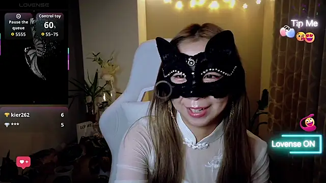 arianozomi_0808 webcam