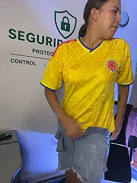 KateRousee webcam