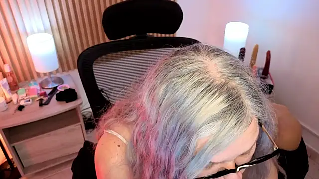 MarianL0ve webcam