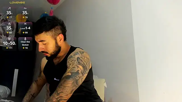 MarkWalker__ webcam