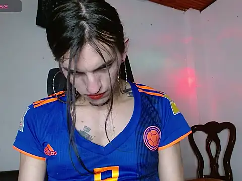 Scarlett_crastrawberry webcam