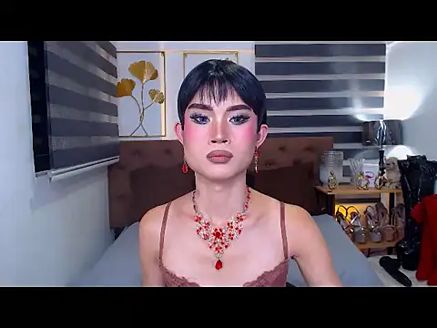 JuicyCockThea