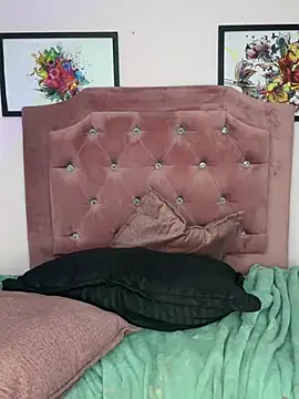 Selenee23 webcam