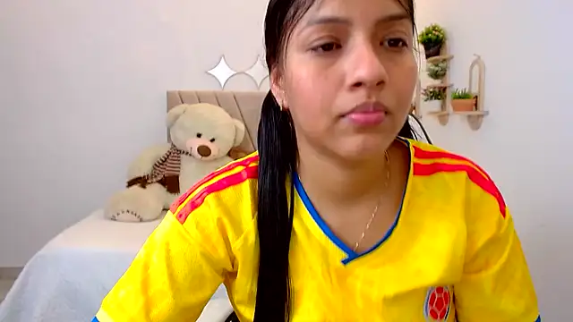 zara_cute webcam
