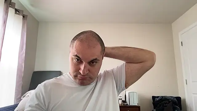 SluggishChase99 webcam