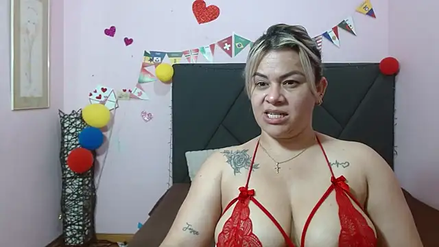 pamela_echeverria webcam