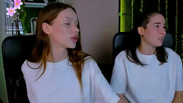 khloebeauty webcam