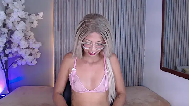 Danhia_hott webcam