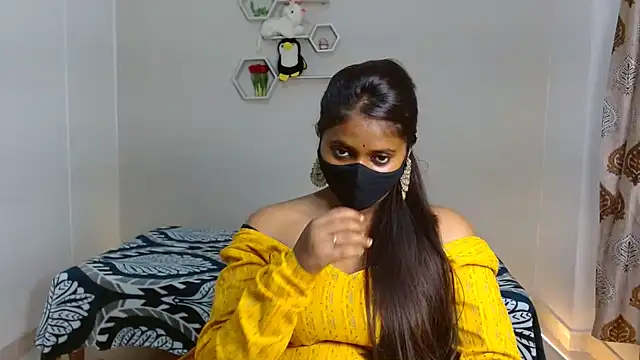 Hotginni4 webcam