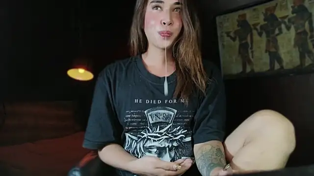 prettybushy webcam