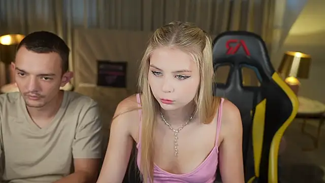 Melissa_kiss054 webcam