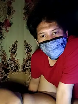 TeasingGrowth webcam