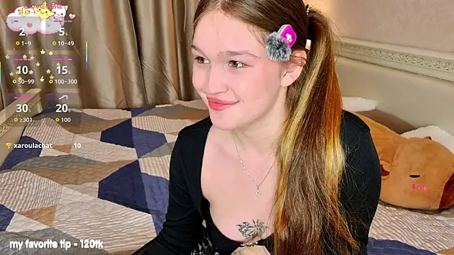 PlayfulMelly webcam