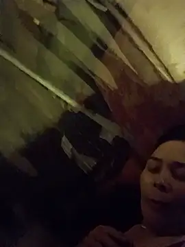 Kiki_sexyy webcam
