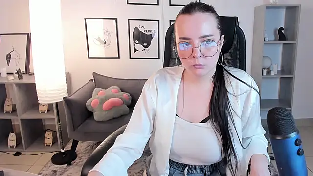 TiffanysGlow webcam